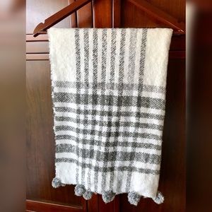 Charming Charlie Plaid Blanket Scarf